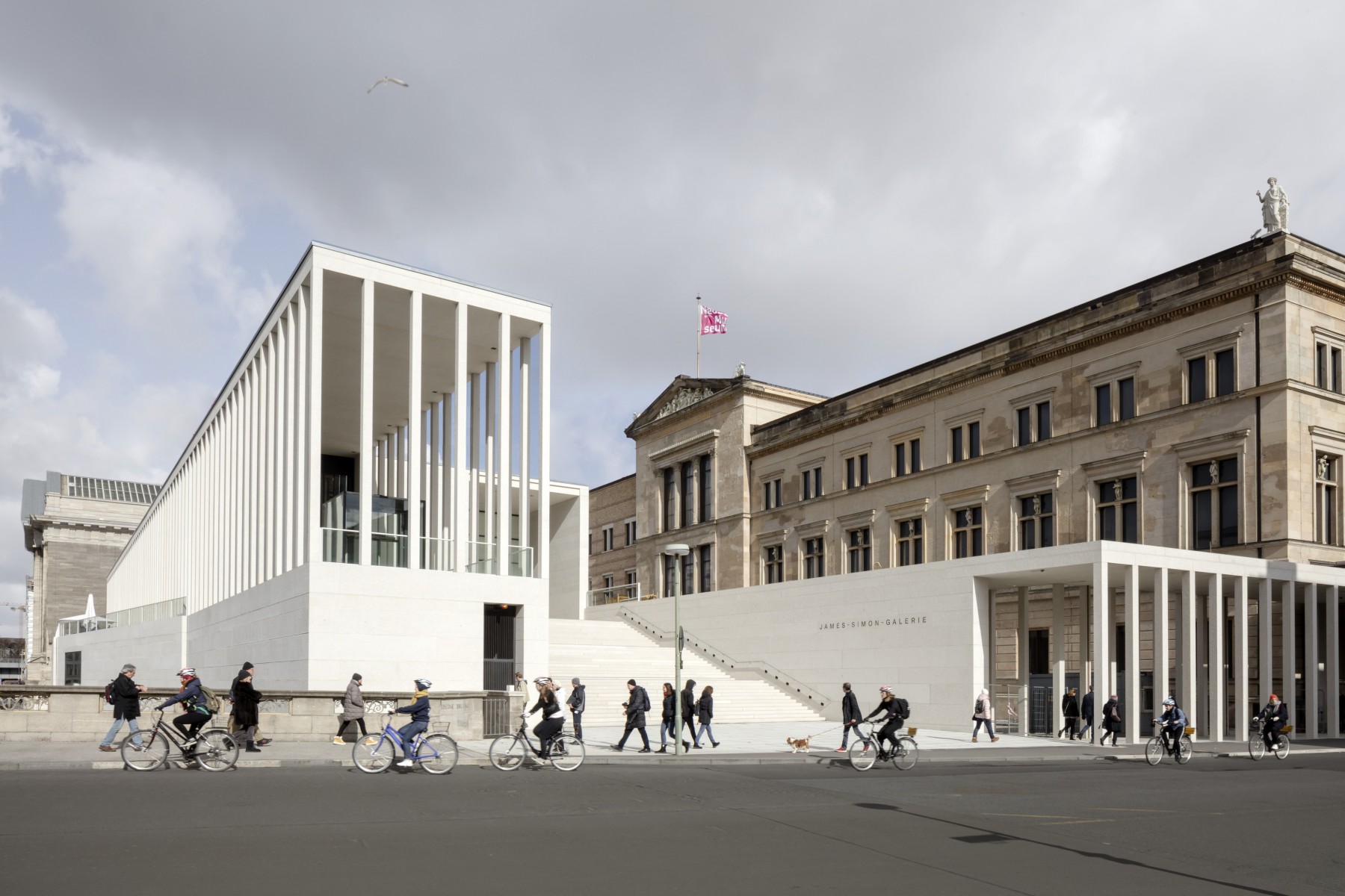 Berliner Museumsinsel - James-Simon-Galerie 2020 | Union Reiseteam 